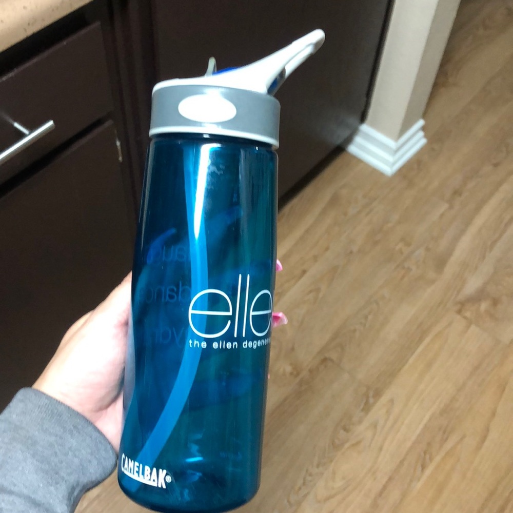 Ellen Camelback reusable water bottle